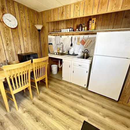 1 Bedroom Home Near Lassen Volcanic Park Paynes Creek 외부 사진